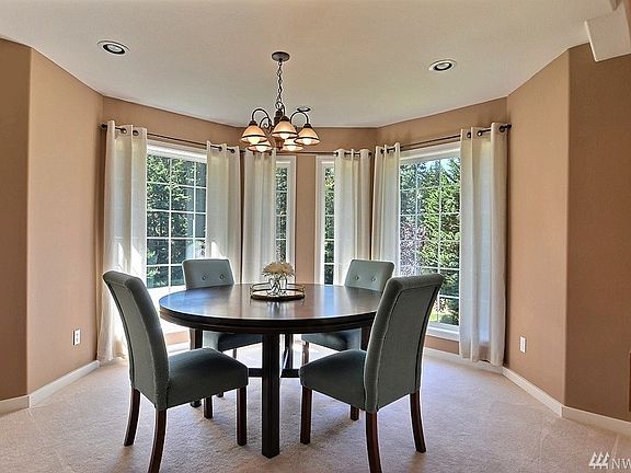 4th image of 2111 21st Avenue Ct NW