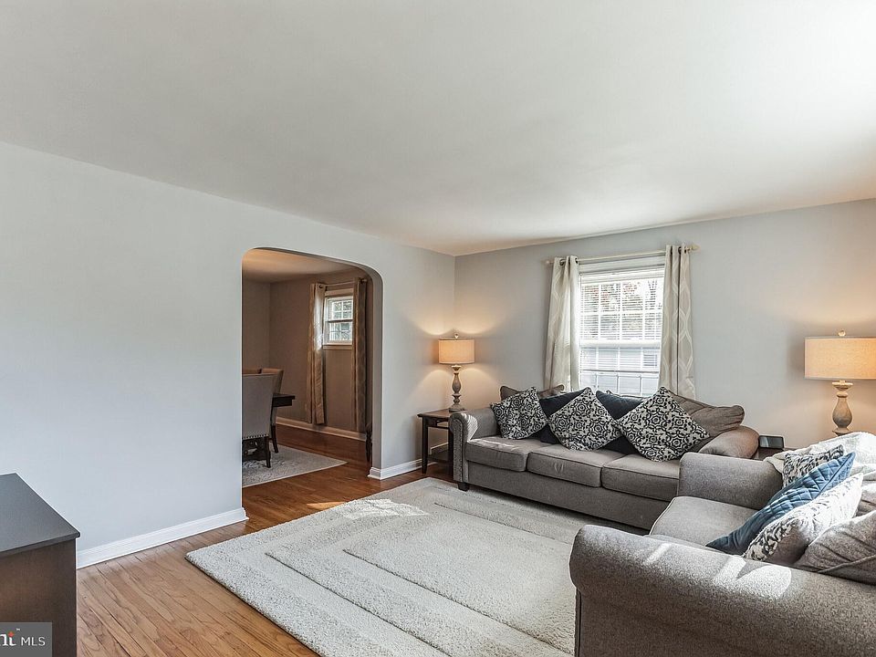 401 Lindsay St, Ridley Park, PA 19078 | Zillow