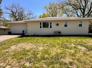 205 Main St W, Geneva, MN 56035
