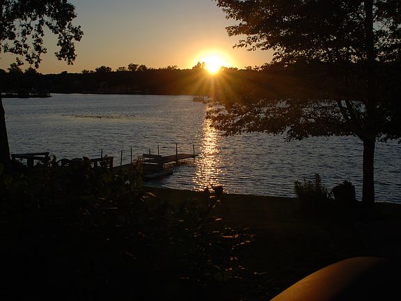 3rd image of 3050 Cady Dr