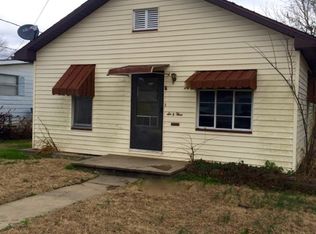 603 Barham Ave, Johnston City, IL 62951