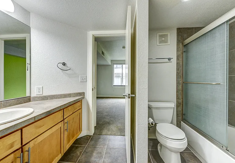 2850 E. College Ave #304 — Photo 26