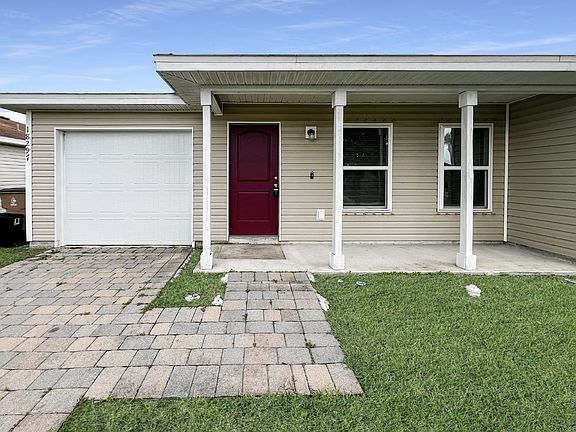 2nd image of 18297 Gibraltar Ln