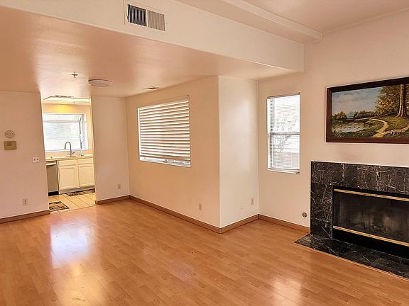 2nd image of 1024 Arcadia Ave #A