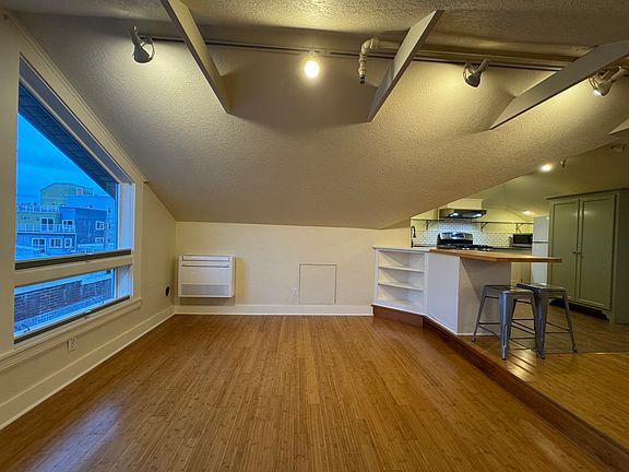 3rd image of 3636 Woodland Park Ave N APT C