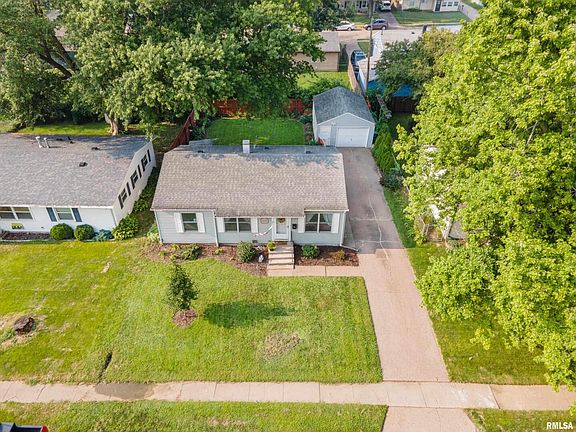 5th image of 1155 46th Ave