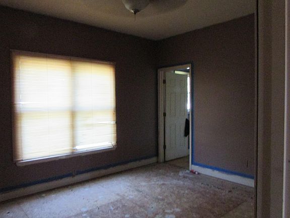 5th image of 2619 Carr St