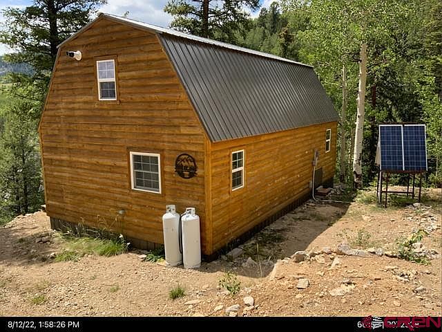 2nd image of 128 Marquette Trail