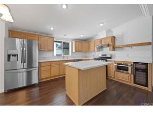 331 Mayflower Dr, Newport Beach, CA 92660