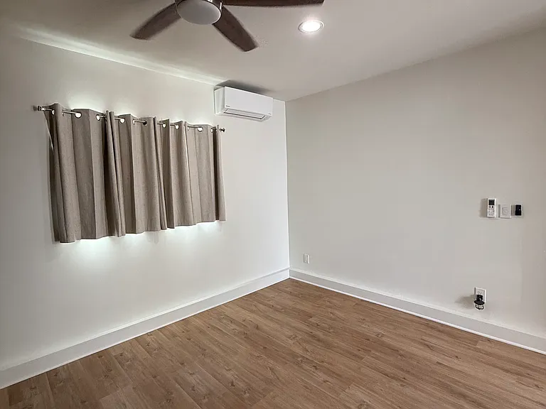 Private Studio Unit