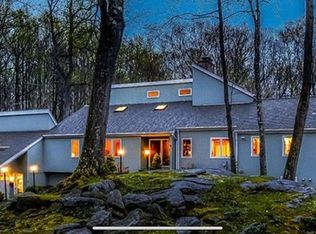 254 Wilton Rd E, Ridgefield, CT 06877