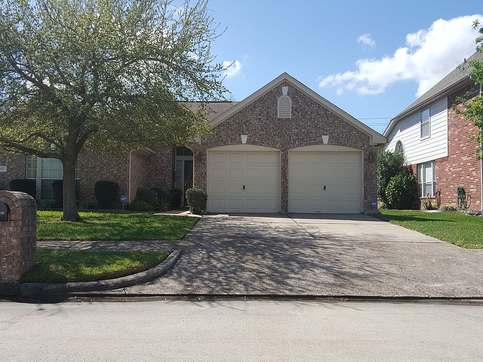 1st image of 4927 Tallow Cove Dr