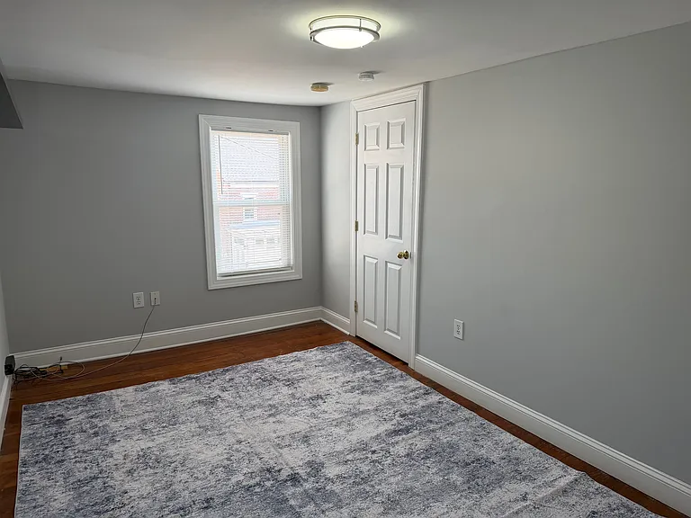 9 Cedar Ave — Photo 14