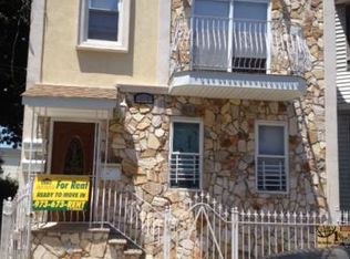 298 21st St #1, Irvington, NJ 07111