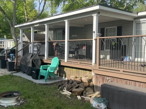 490 Empire Rd #Mal030, Pt Colborne, ON L0S 1R0