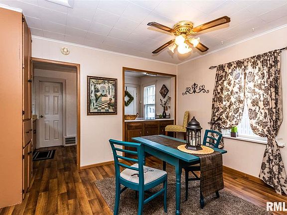 5th image of 2033 W Richwoods Blvd