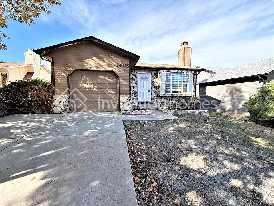 1405 S Biscay Ct