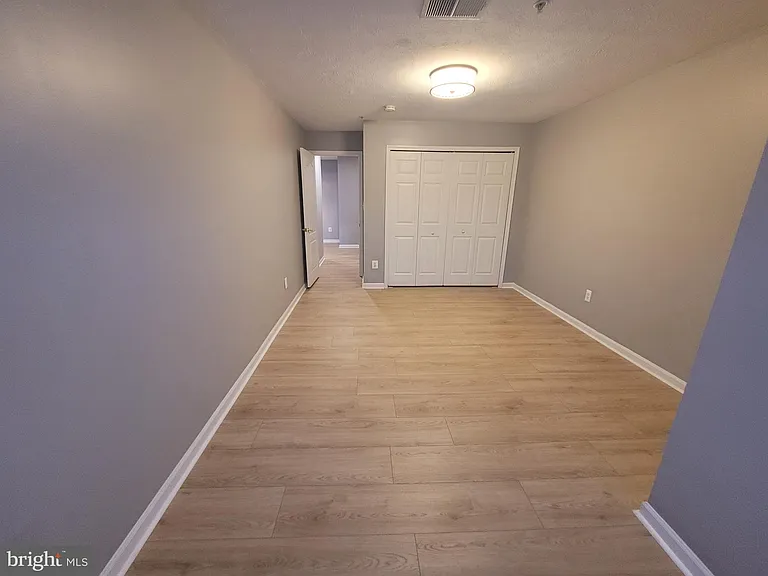 8921 Town Center Cir #5-305 — Photo 20