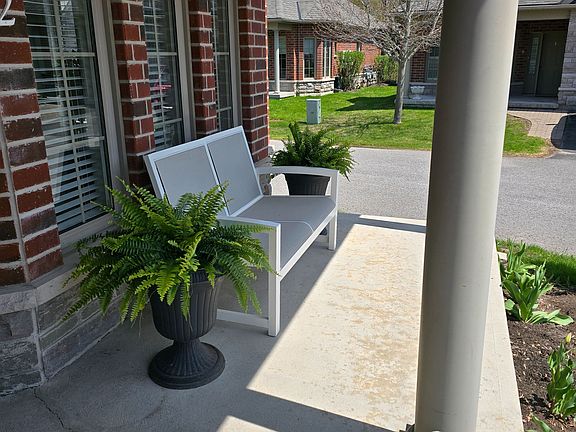 3rd image of 2 Calberry Ct