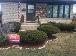 5959 Ruby St, Rosemont, IL 60018