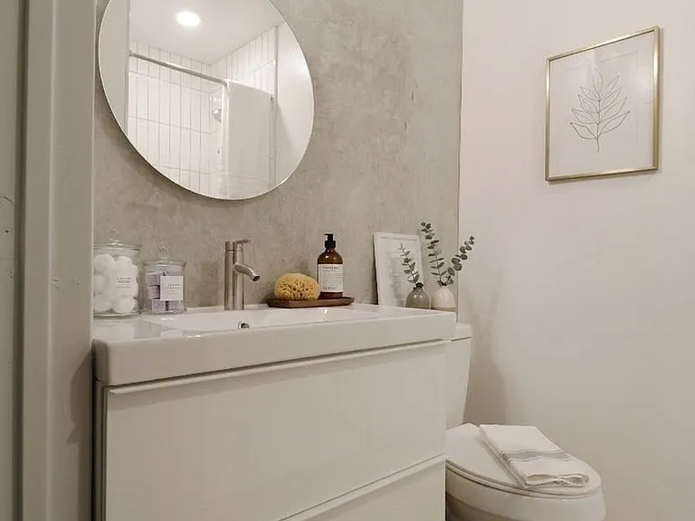 Harvey Hillcrest — Photo 12