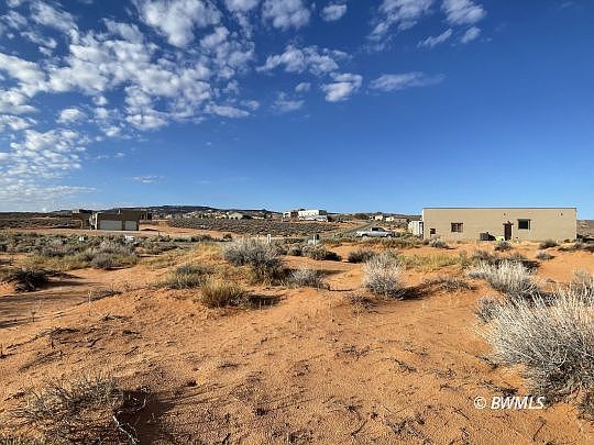 2nd image of 800 S Shelter Cv
