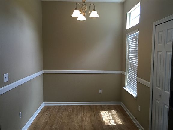 2nd image of 12373 Sondra Cove Trl N