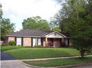 1717 Arlington Ct, Mobile, AL 36609