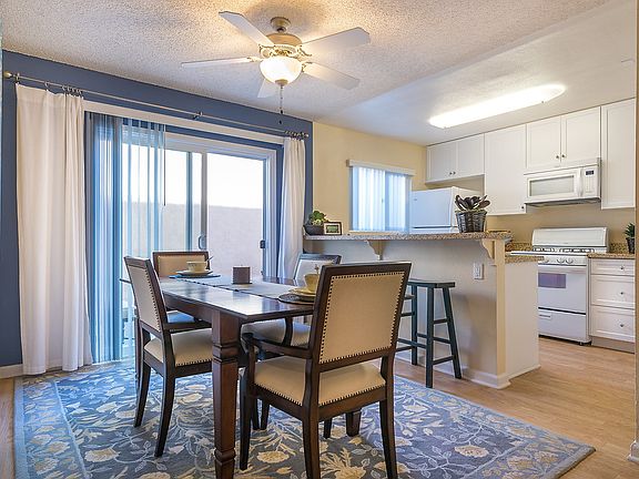 5th image of 10441 Slater Ave #9106
