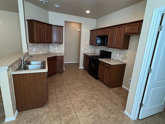 2nd image of 2917 Cider Mill Ln
