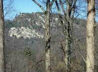 7 Old Tschirky Rd, New Paltz, NY 12561