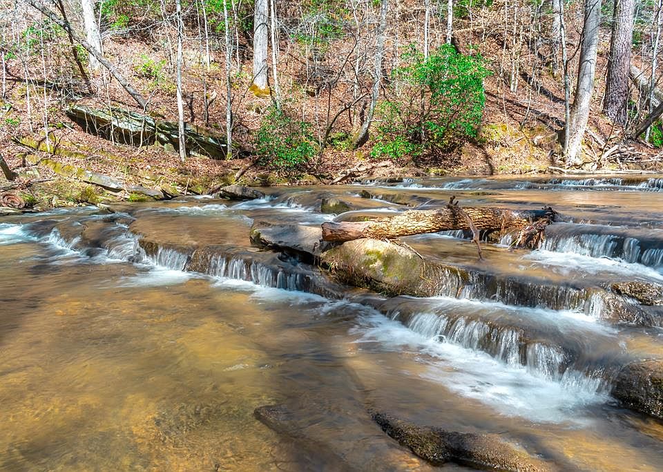1st image of 52 Mountain Creek Hollow Dr