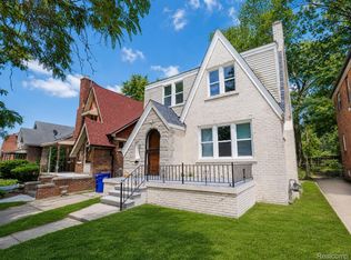 9175 Devonshire Rd, Detroit, MI 48224