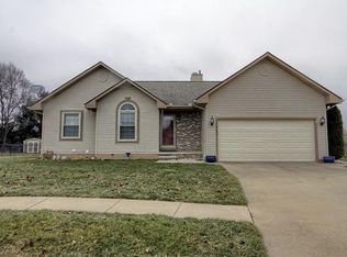 321 Janet Ln, Almont, MI 48003