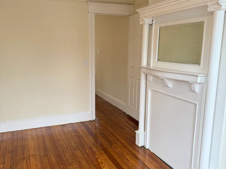 35 Cliff St #3R — Photo 6