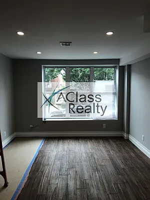 Rented by A Class Realty Long Island City LLC | media 3