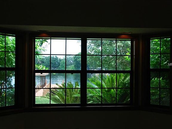 3rd image of 2850 Buccaneer Dr