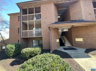 130 Turtle Creek Rd APT 1, Charlottesville, VA 22901