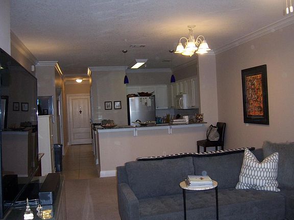 5th image of 159 Brooks St Unit 203