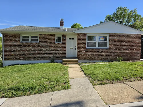 72 Ray St Photo 1
