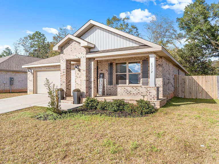 6312 Burrow Ln — Photo 2