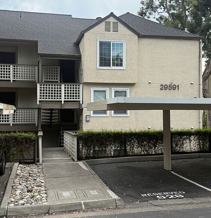 1st image of 29591 Vanderbilt St APT 208