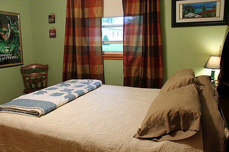 2nd image of 1110 East Ave