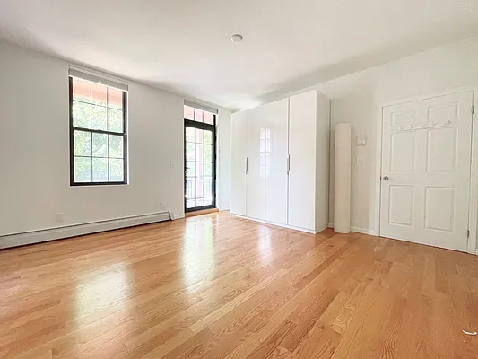 Rented by Native Real Estate LLC | media 7