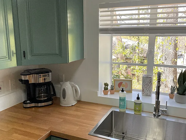 1202 N Decatur Rd NE #D — Photo 9