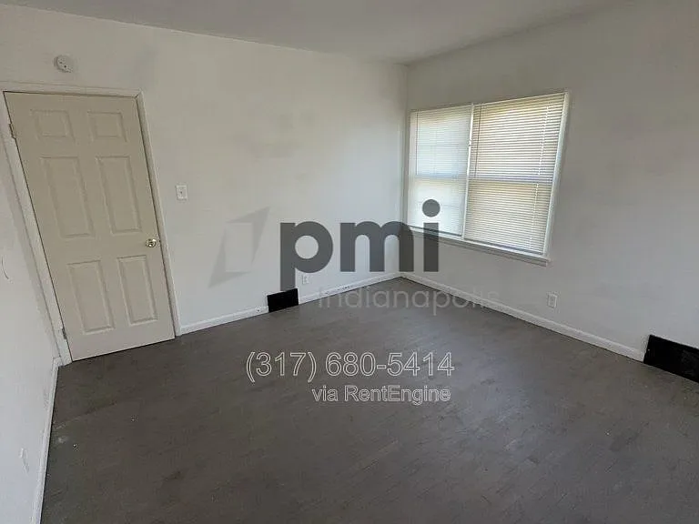 2613 Louise St — Photo 23