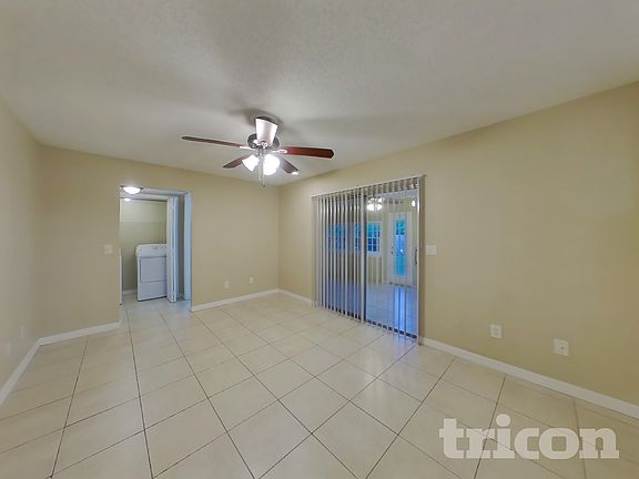 2nd image of 842 Benchwood Ct