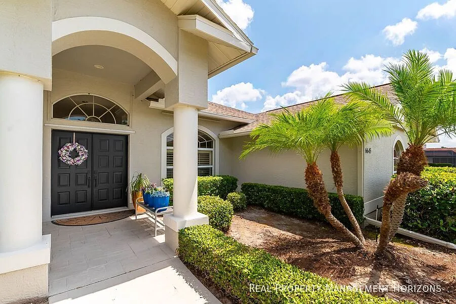 Tara Golf & Country Club - Stunning 3-Bed, 2-Bath Pool Home on Corner Plot in Secluded cul-de-sac — Photo 3