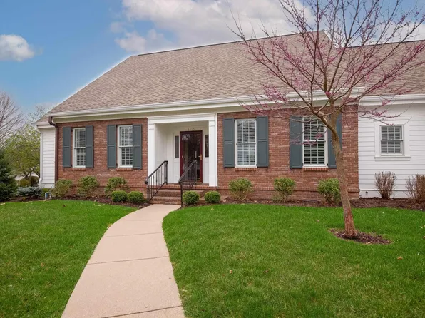 3510 E Saddlebrook Ct, Bloomington, IN 47401