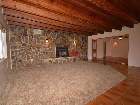 3rd image of 133 Mesa Verde St #A